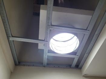 Remplacement fenêtre de toit par un puits de lumière